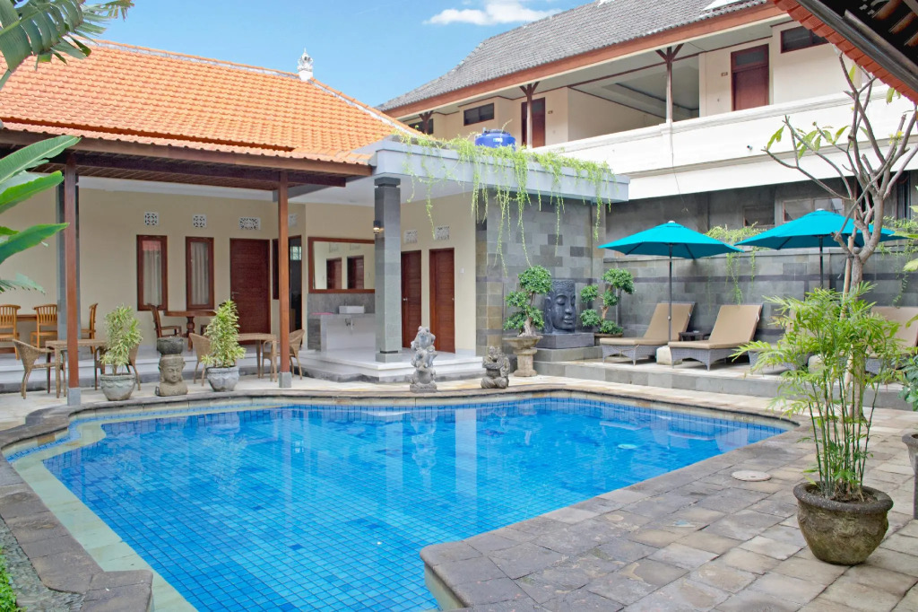 Hotel Flamboyan Kuta