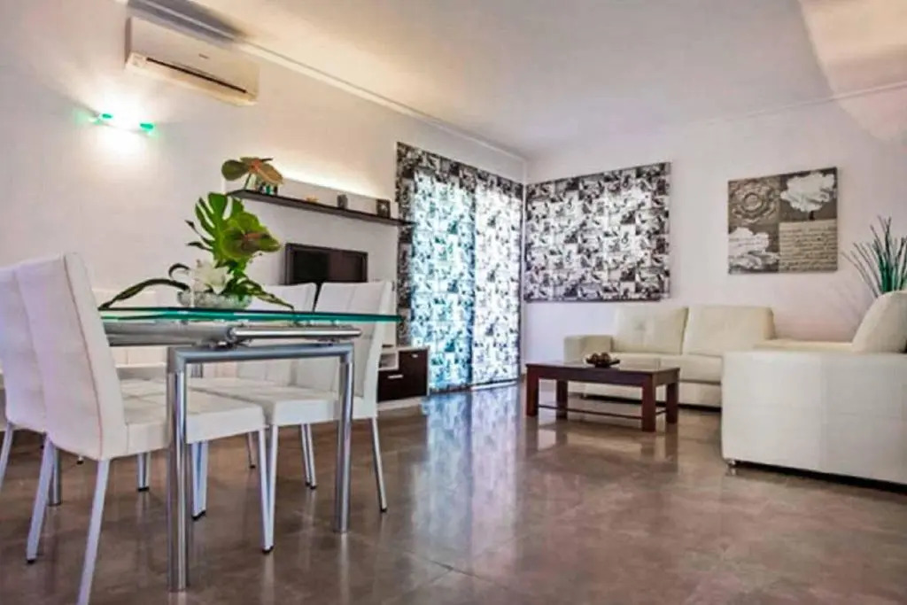 Villa Mediterraneo