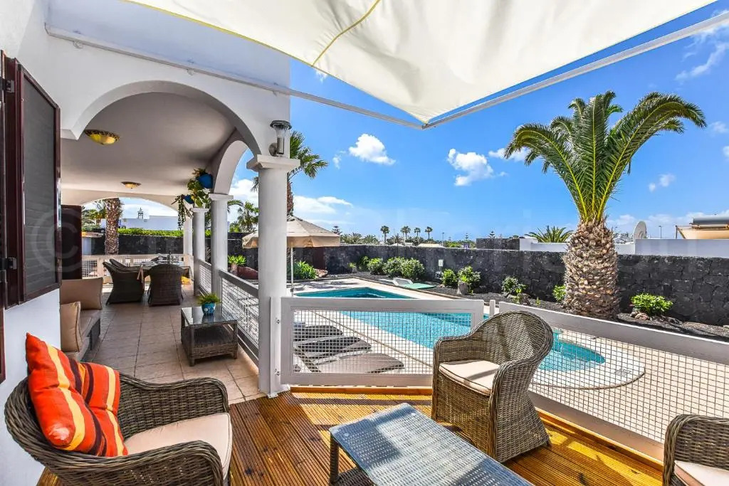 Villa Del Sol - LH133 By Villas Now Ltd