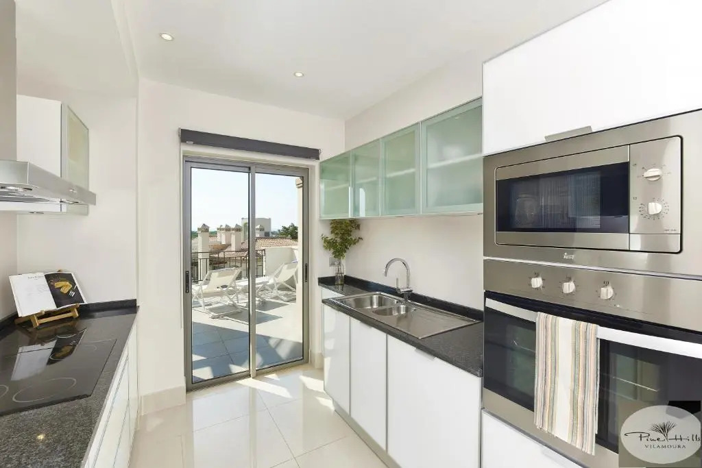 Vilamoura Pine Hills Villa