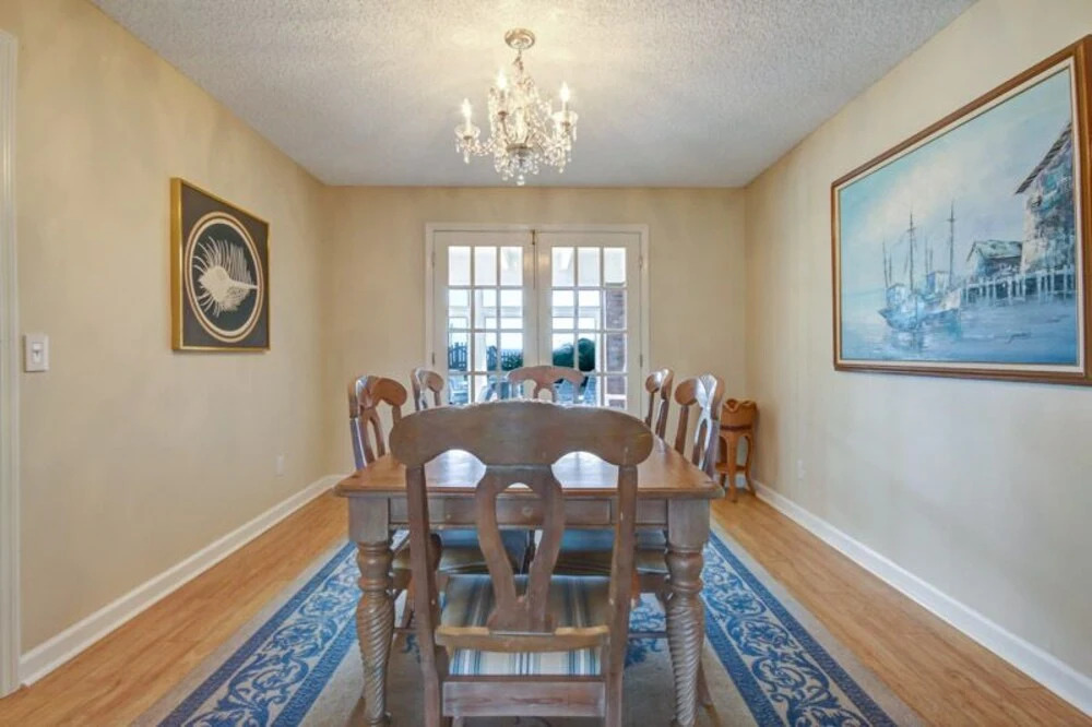 3690 S Fletcher - 4 Br Cottage