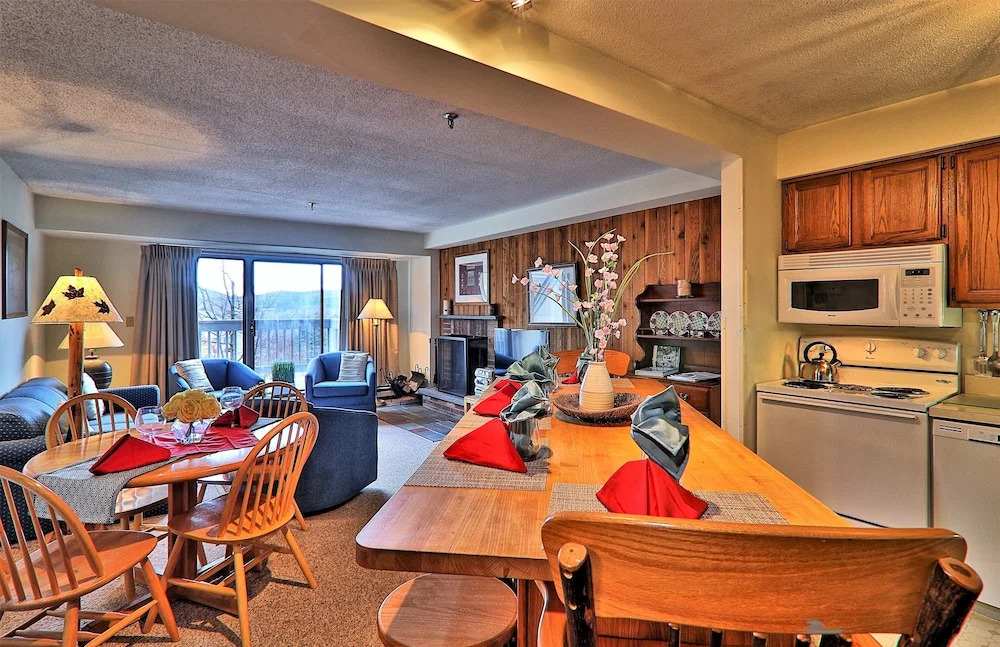 Mg 3c12 - Great Location! Hot Tub/Sauna/Gym/Pool. Yay!