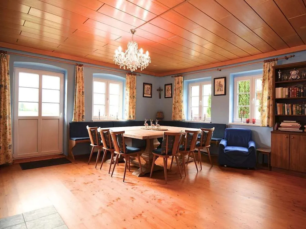 Spacious Villa near Forest in Buchet
