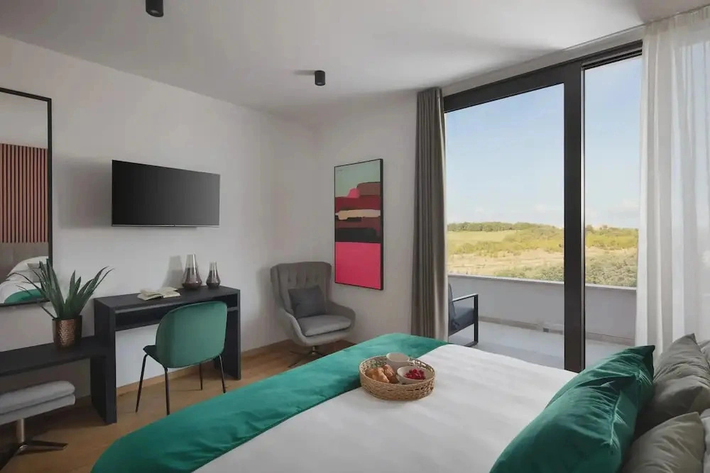 Villa Colina Nearby Novigrad - Crovillas