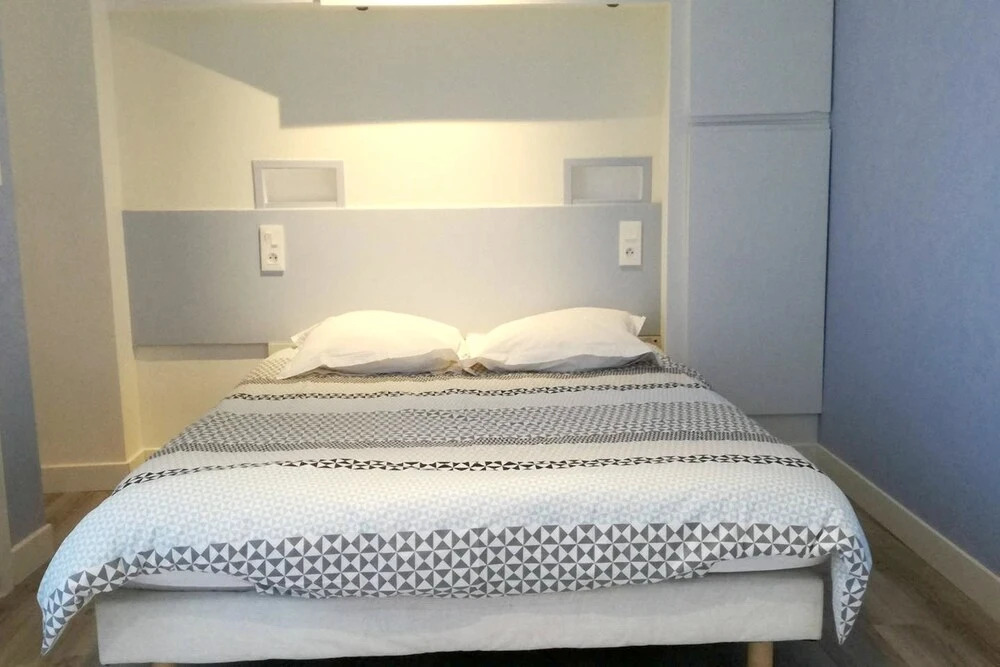 Apartment With one Bedroom in Saint-jean-de-luz, With Furnished Terrac