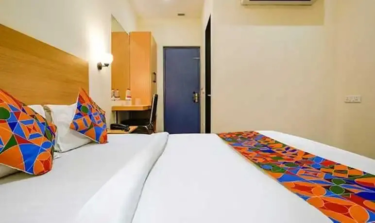 Fabhotel Vista Suites I