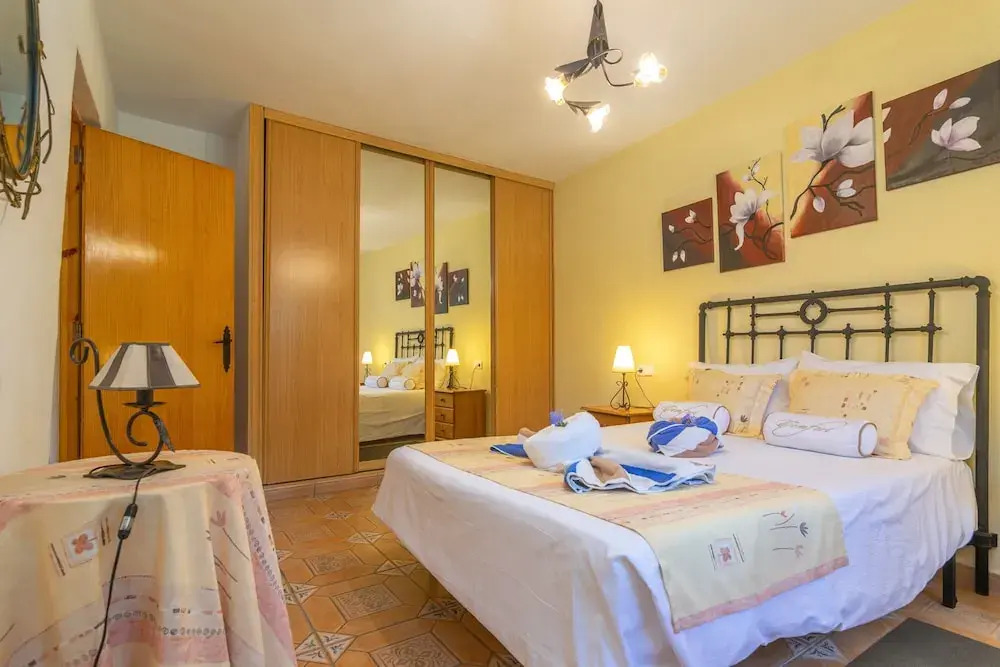 Ca Sa Nina in Inca With 3 Bedrooms and 4 Bathrooms