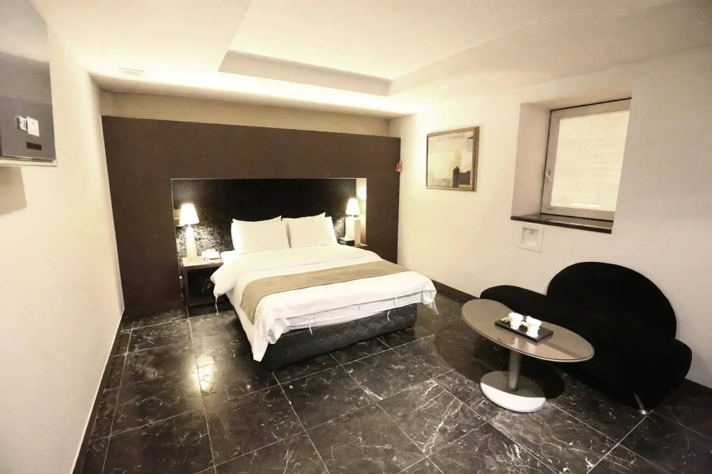 Dodo Tourist Hotel