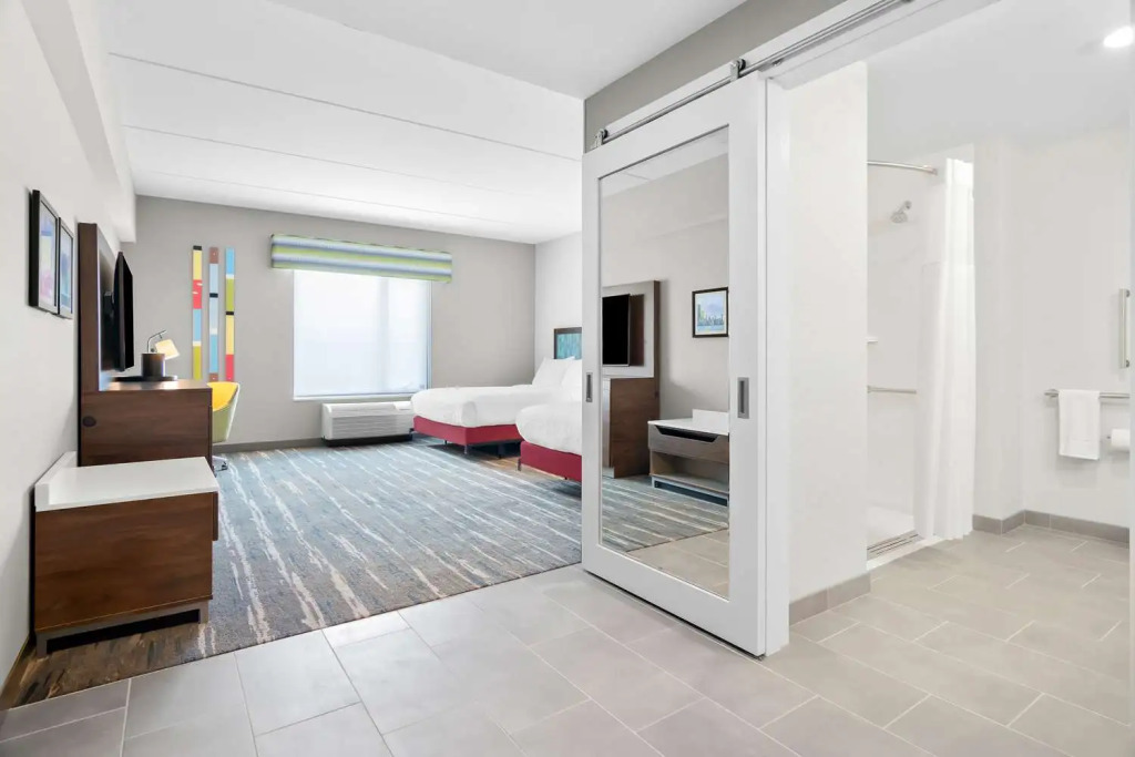 Hampton Inn & Suites by Hilton Chicago Medical District UIC