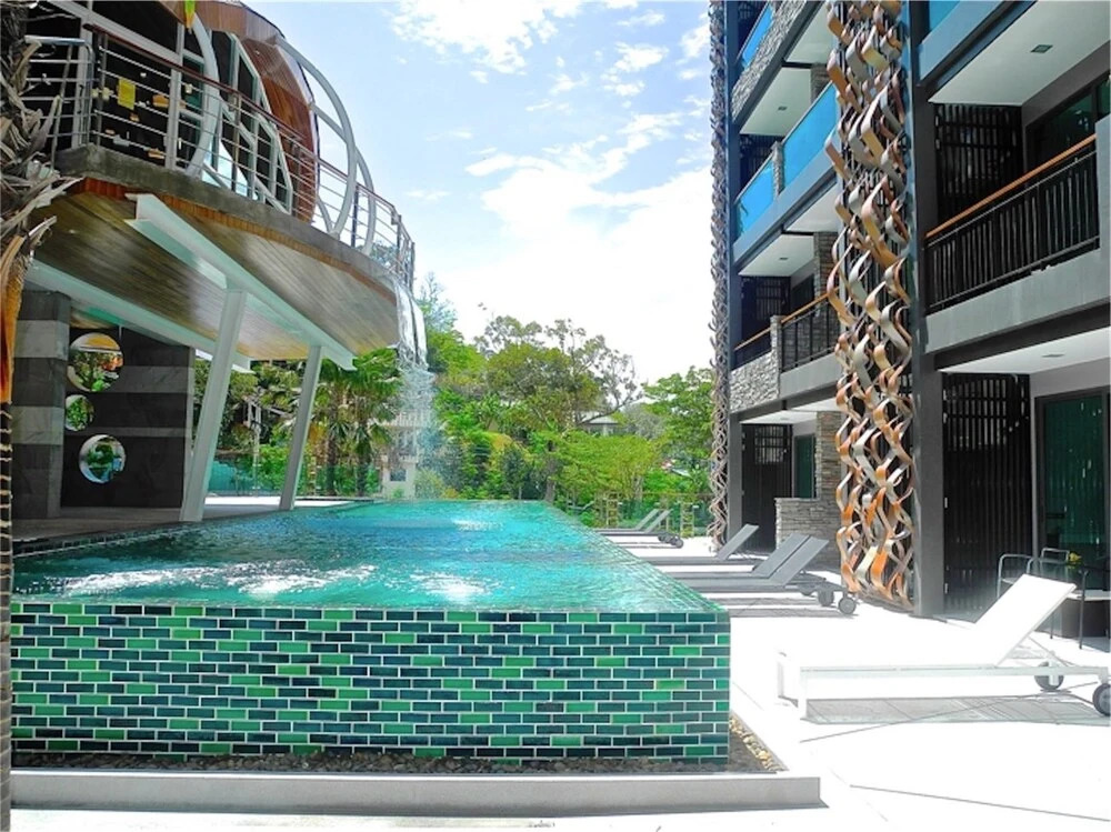 Emerald Patong 2 bedrooms Apartment with Terrace