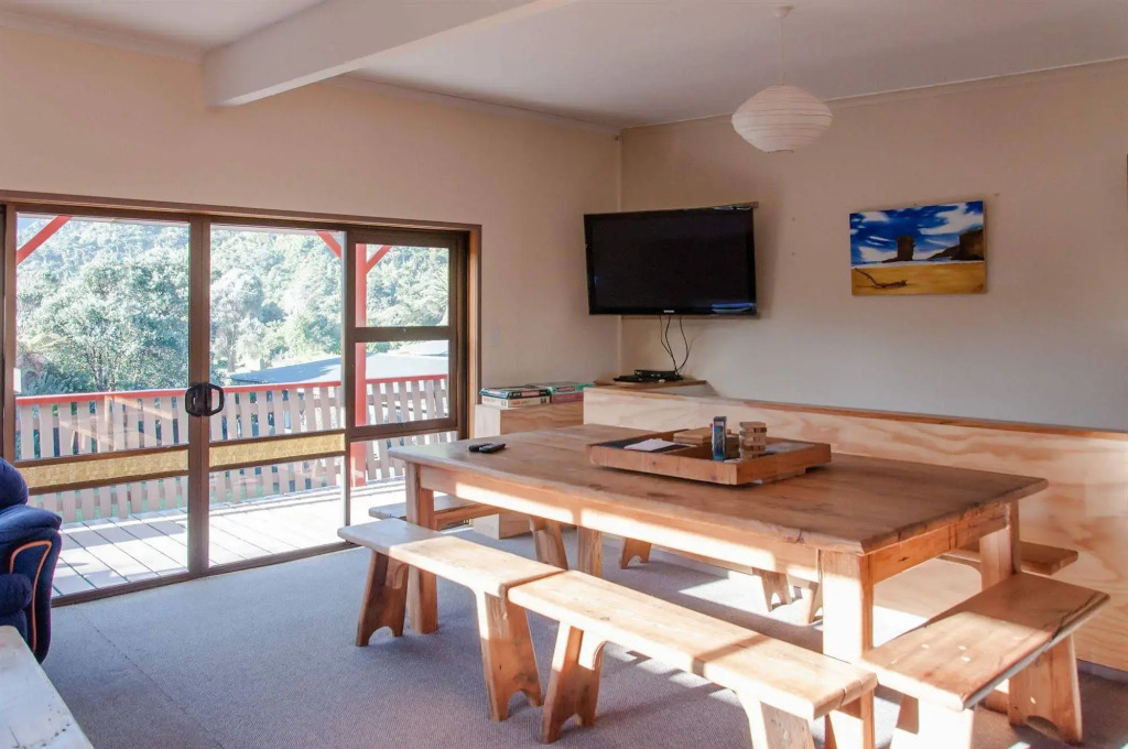 Te Hui House