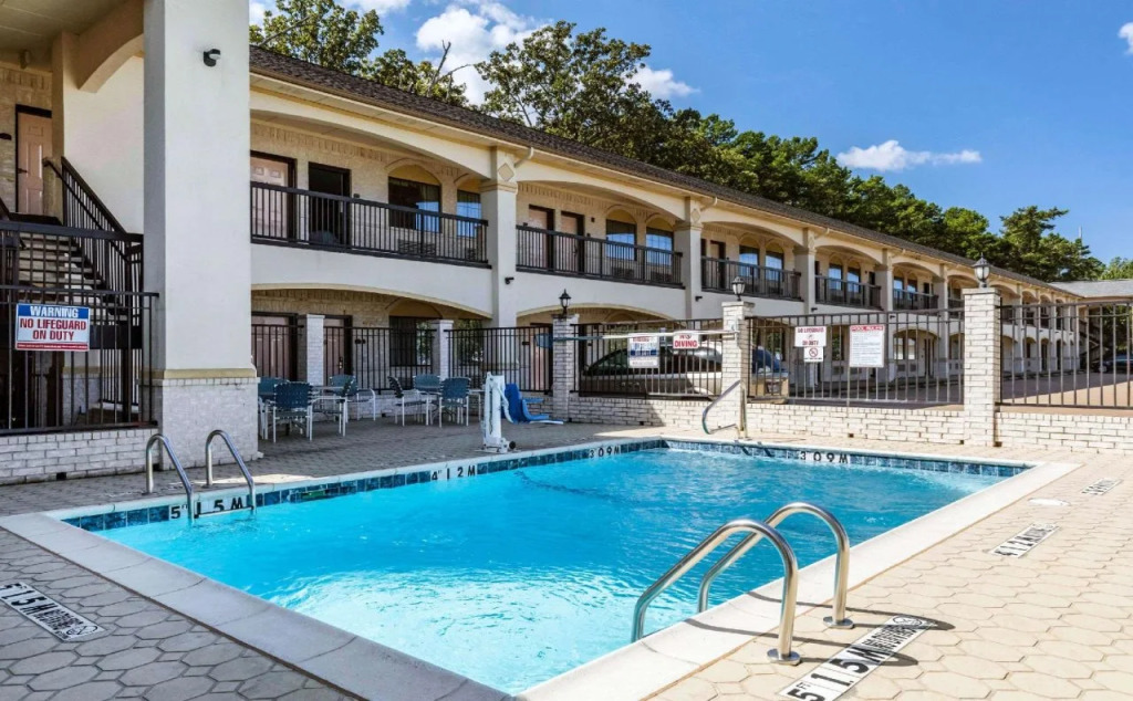 Motel 6 Tyler, TX