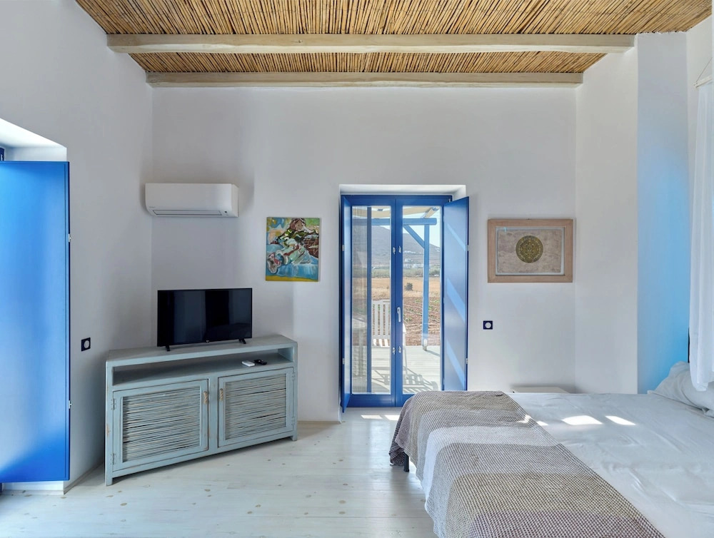 Blue and Green in Luxury