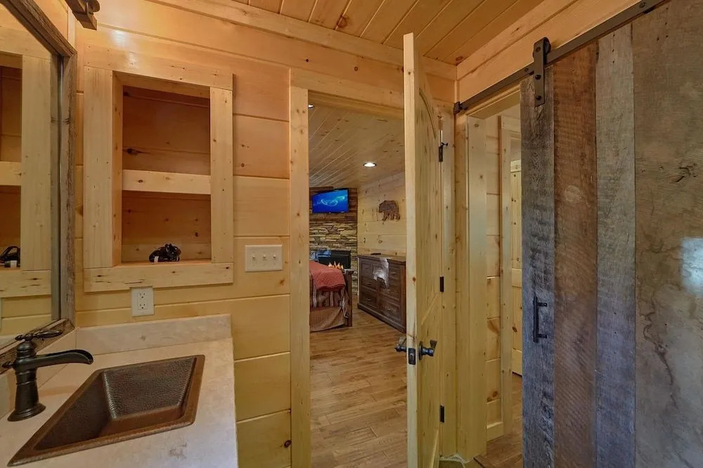 Big Sky Lodge Apartment 2