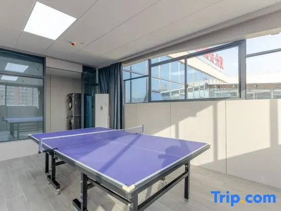 Taihe Jinji Hotel (North Bus Station)