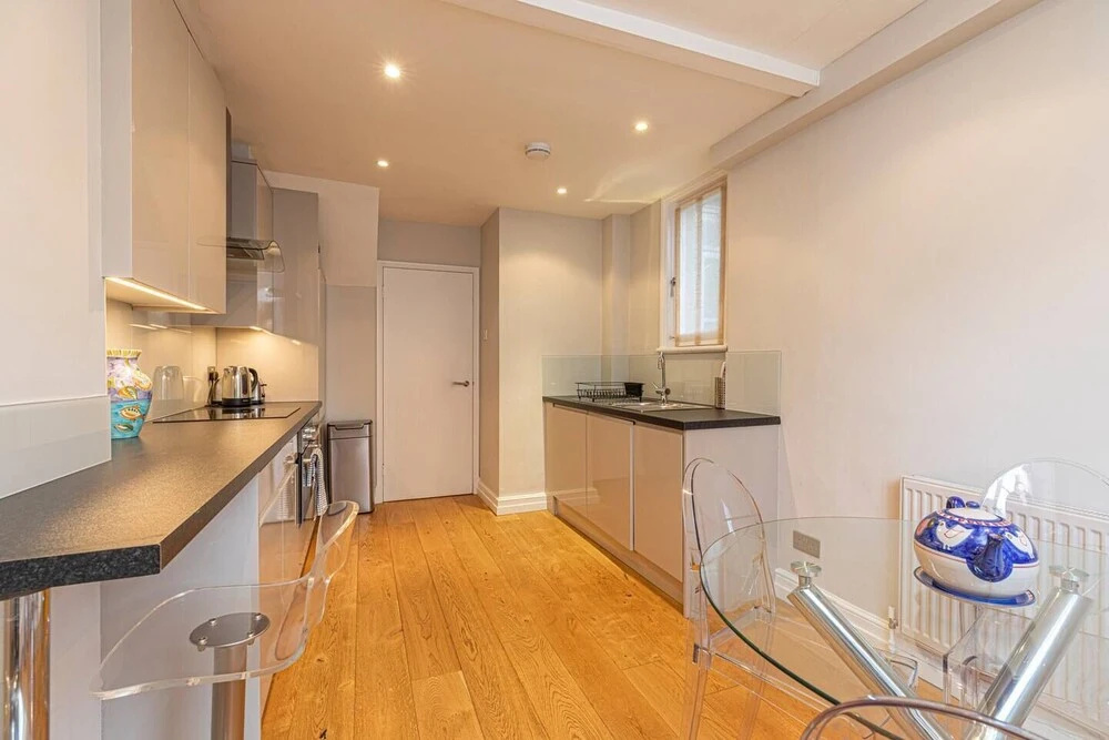 Elegant 1-bed flat at the heart of Kensington