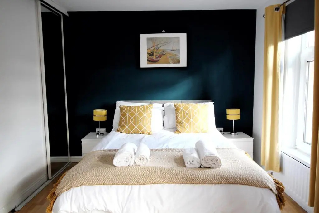 Anjore House - Modern Serviced Apartment in Belfast