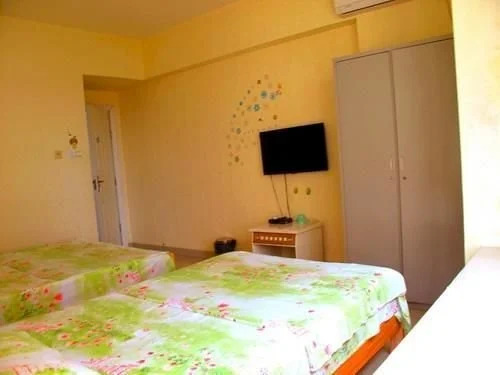 Huanyuanlanwan Holiday Hotel(花园蓝湾度假屋(三亚大东海店))