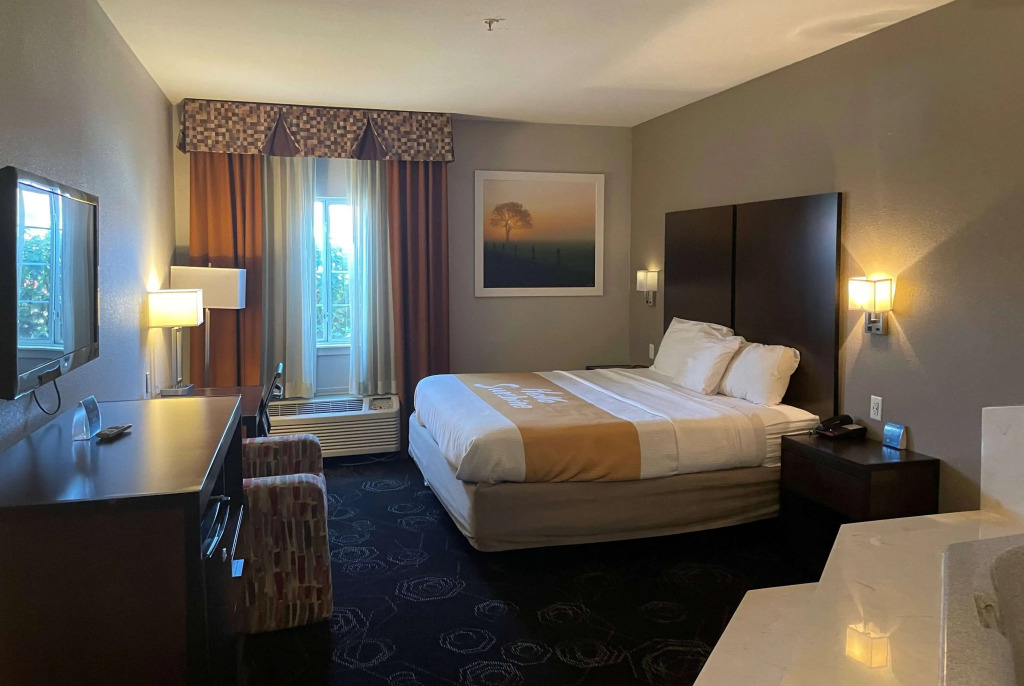 Days Inn by Wyndham Mesquite Rodeo TX