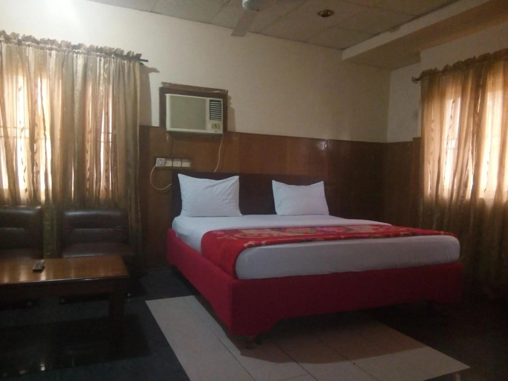 Progandy Guest House (Main)