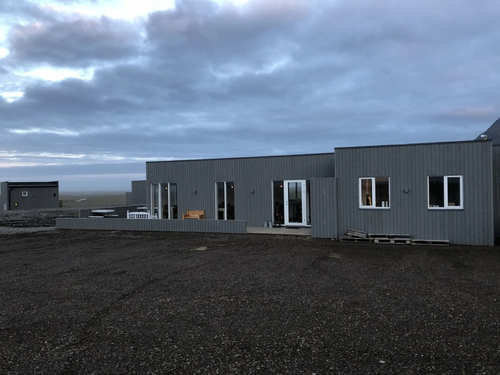 Hrafnavellir Guest House