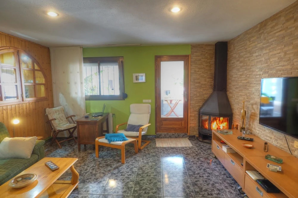 Aries House by Hello Apartments Sitges