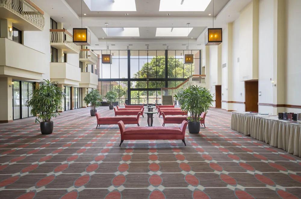 Crowne Plaza Ontario