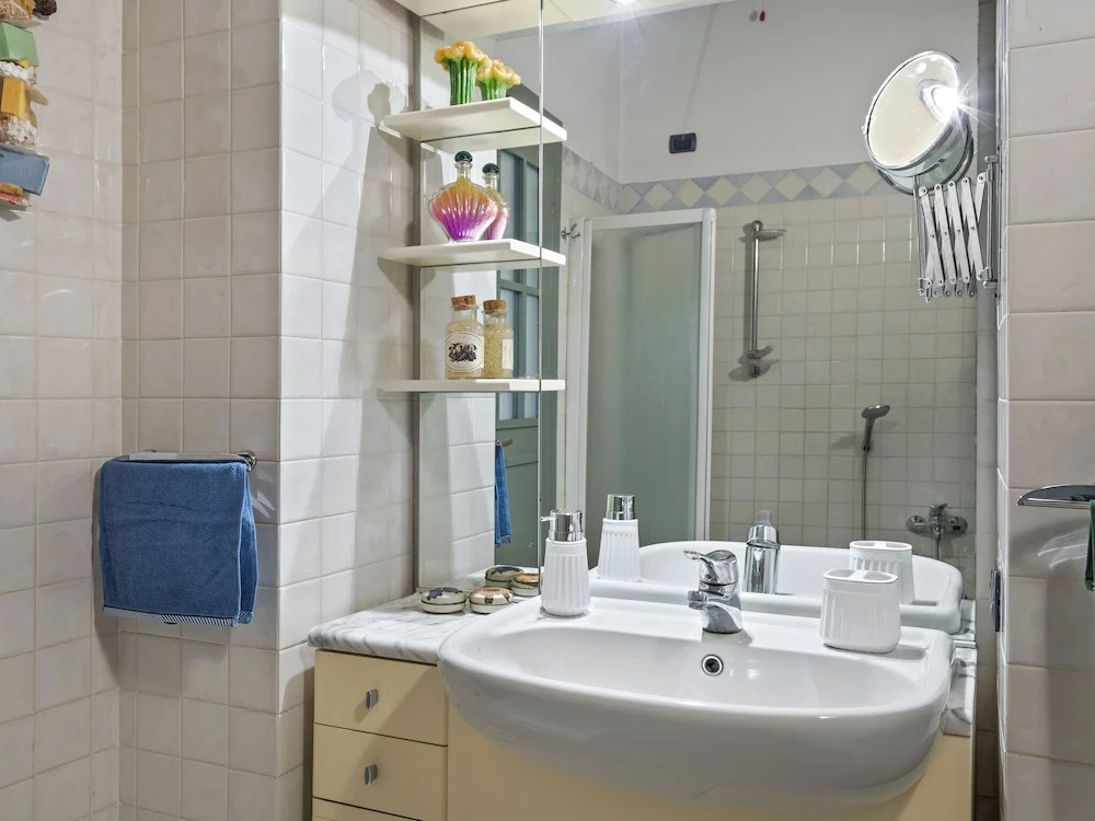 Charming Holiday Home in Iseo With Terrace