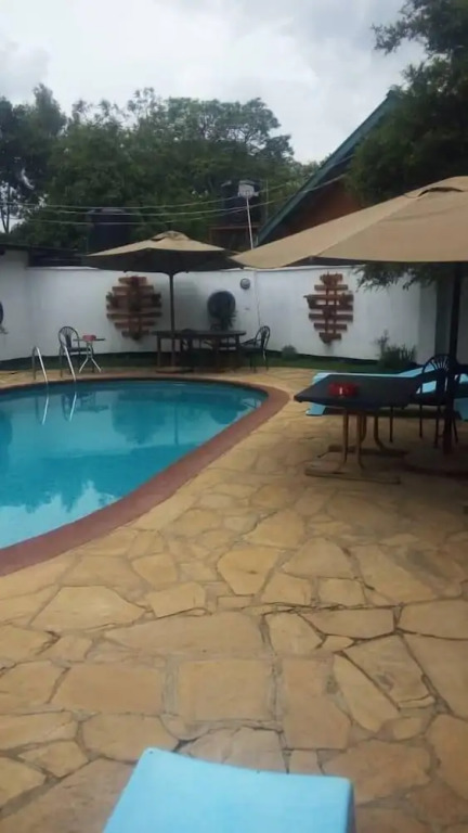 Pamoja Expeditions Lodge
