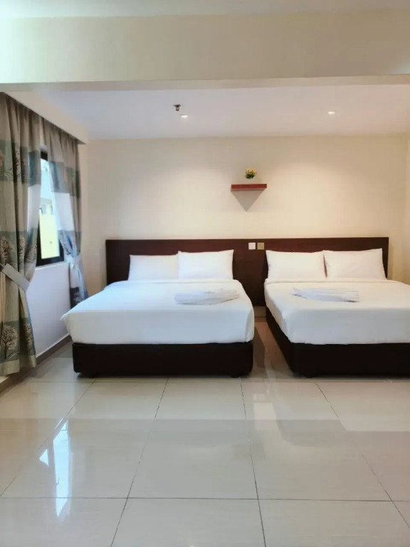 Hotel Sri Sutra - PJ Jalan 227