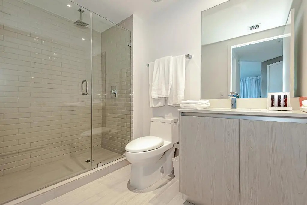 5 Infinity Pool Front Ocean View: Brand New 2BR