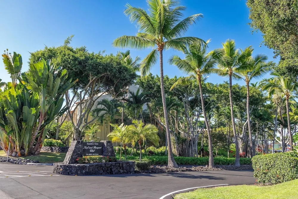 Keauhou Kona Surf & Racquet Club Townhouse#182