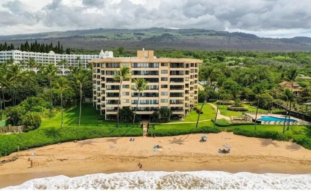 Polo Beach Club