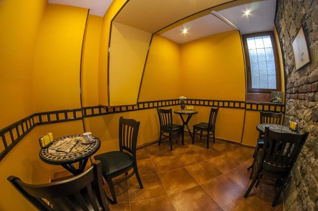 L'Opera Guest House