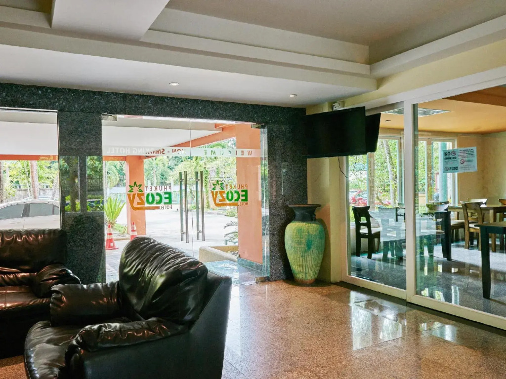 Phuket Ecozy Hotel