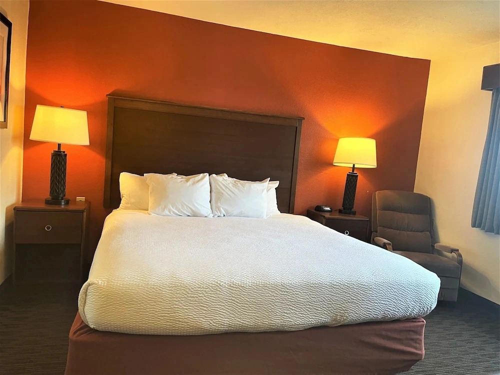 Super 8 Motel - Petoskey