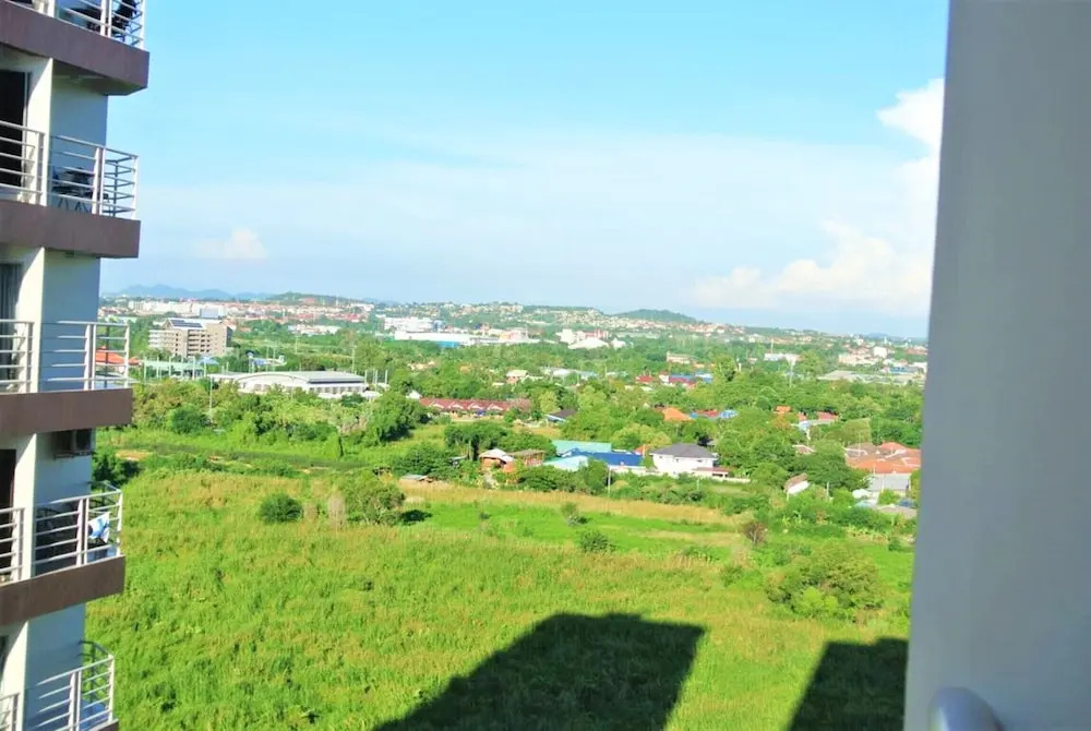 Jomtien Beach Condominium A2 Studio Apartment Pattaya