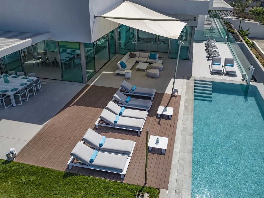 Villa Christal Pool & Sea View