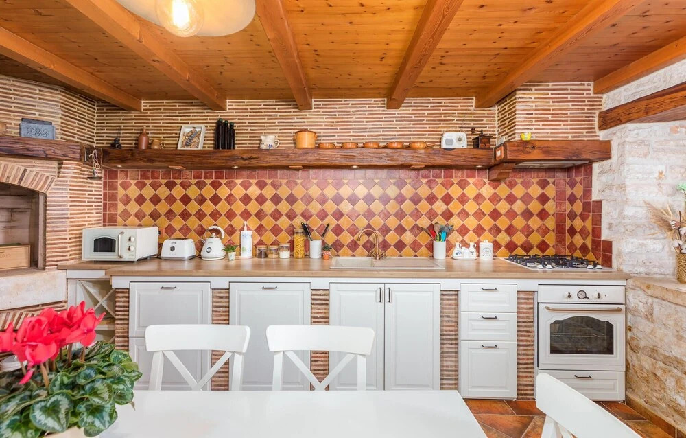 Beautiful Home in Marcana With Wifi and 2 Bedrooms