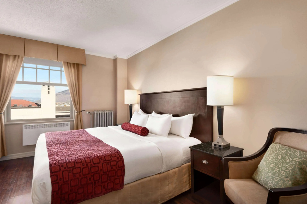 The Plaza Hotel Downtown, Trademark Collection by Wyndham