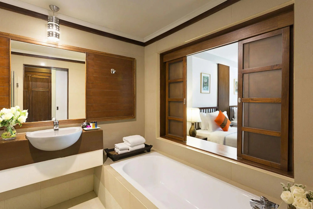 Movenpick Suriwongse Hotel Chiang Mai
