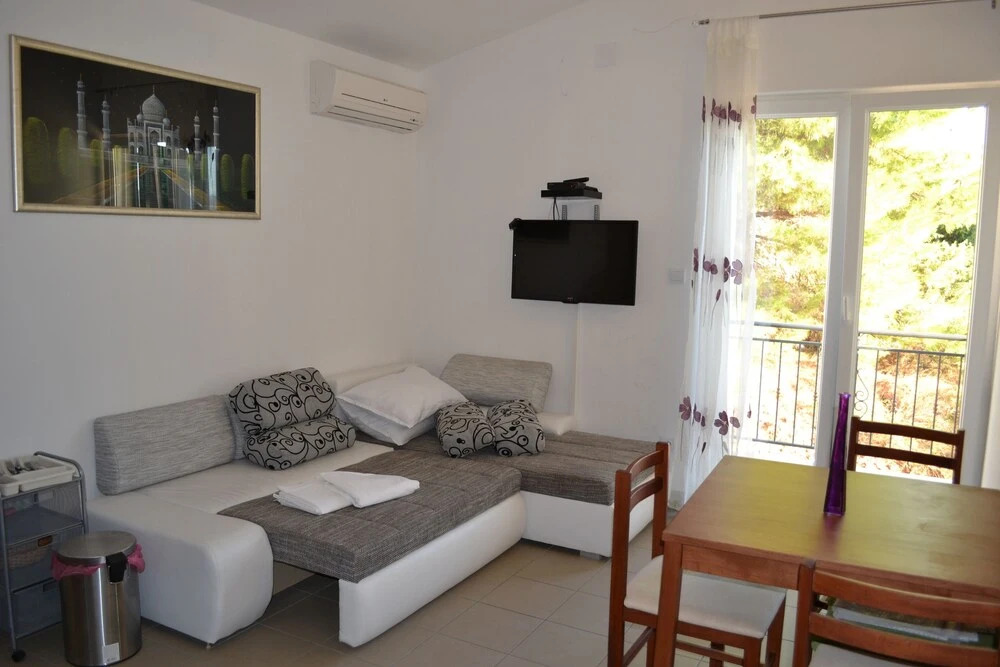 Apartments Borzic