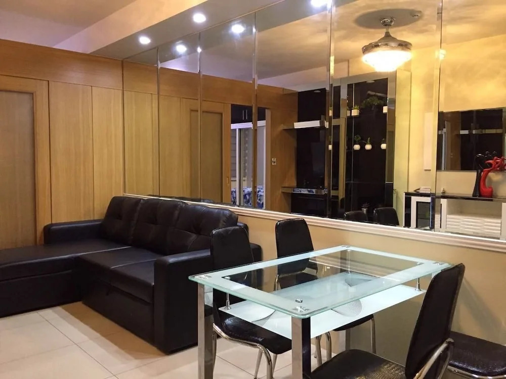 Premiere Haven at Shell Residences