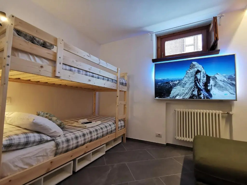 Aura Apartment - Ski In & Ski Out - Cerviniaholidays-com