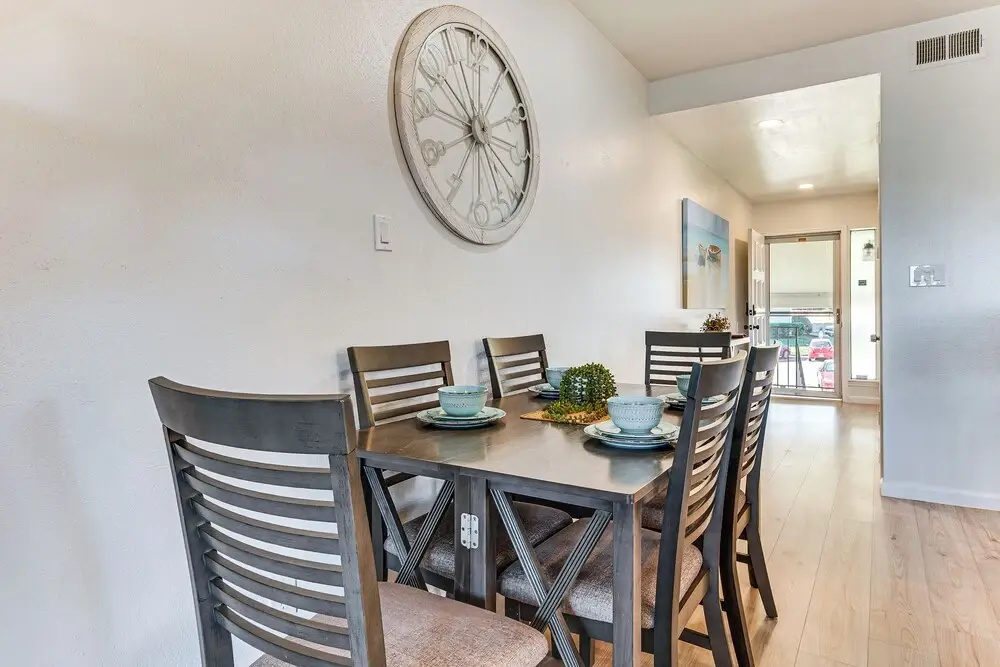 Steps to Lake Conroe! Condo w/ Balcony & Views