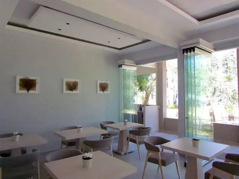 Aroma Beach Bungalows
