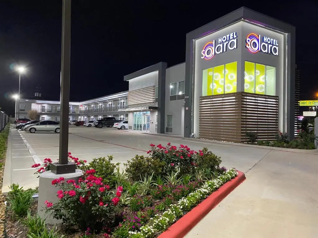 Hotel Solara Hobby Airport