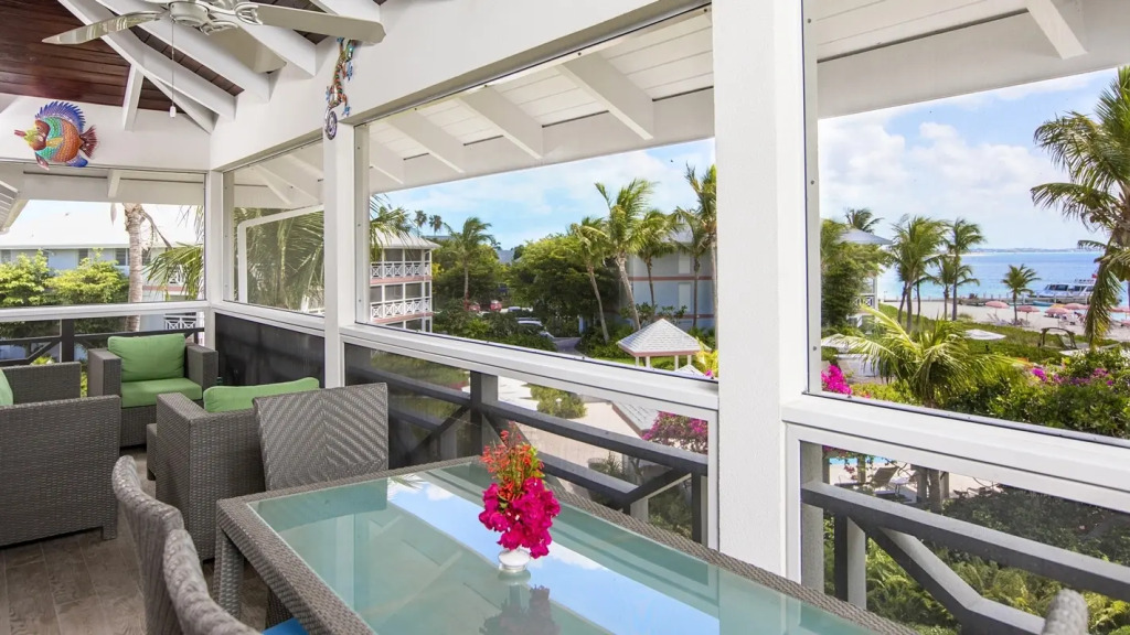 Ocean Club East, Grace Bay Beach