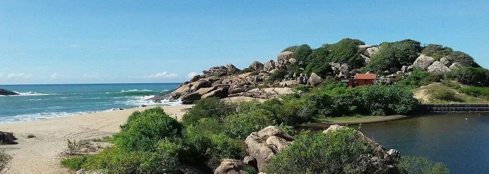 Lunora Beach Home
