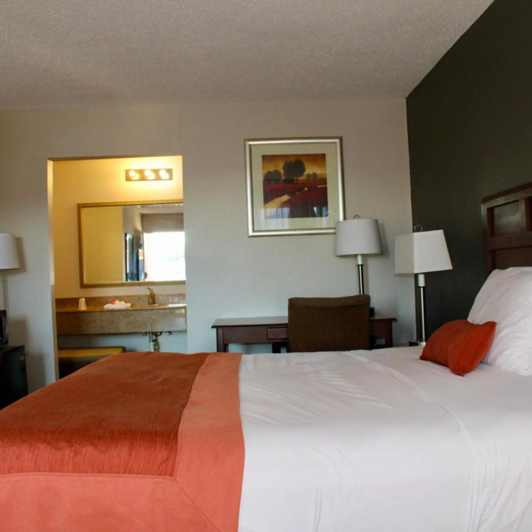 LA VISTA INN